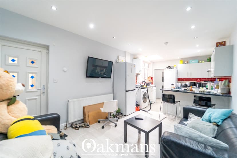 217a, Tiverton Road - Image 23
