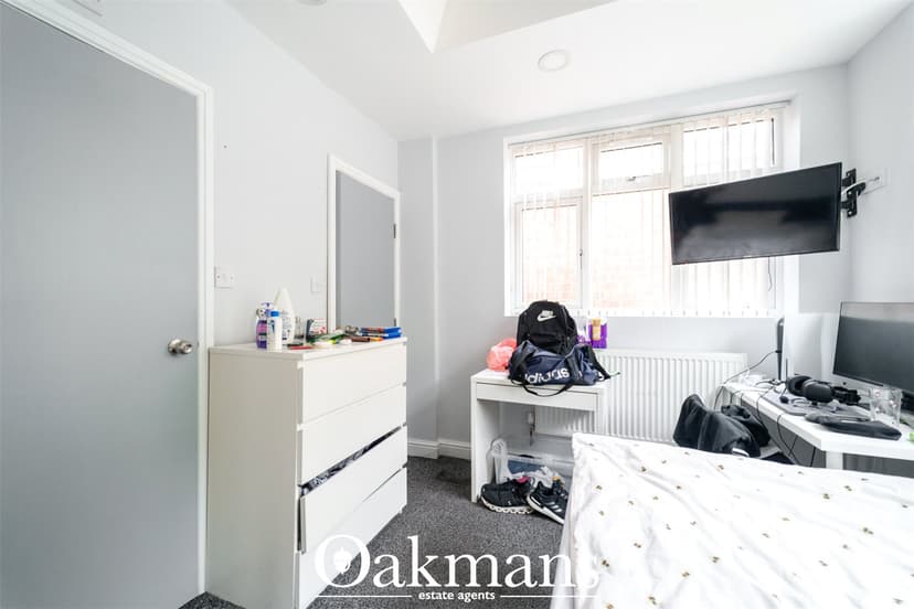 217a, Tiverton Road - Image 20