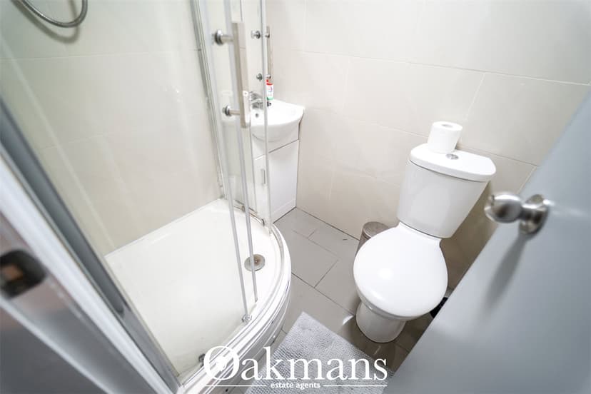217a, Tiverton Road - Image 19
