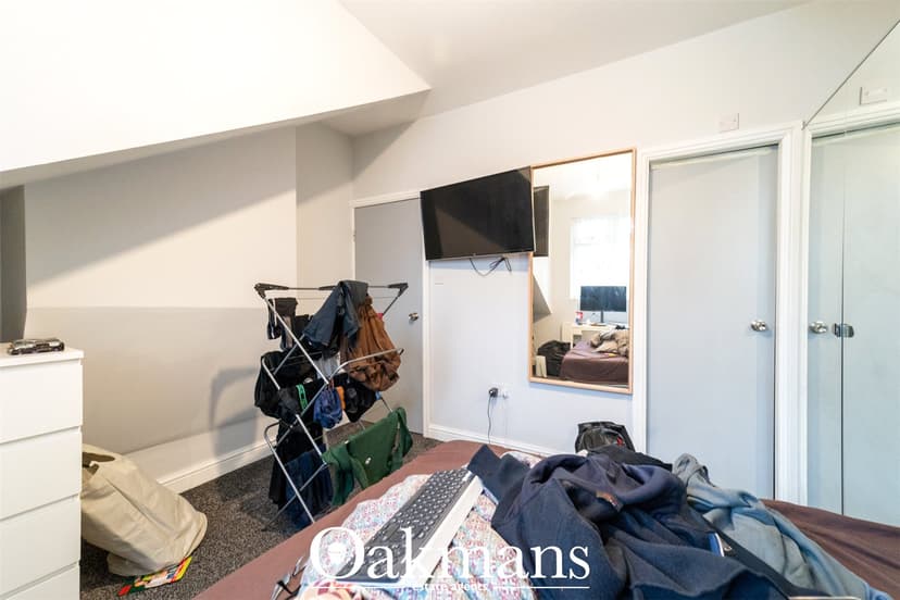 217a, Tiverton Road - Image 5
