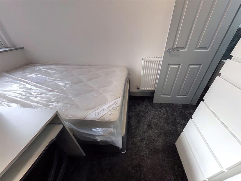 146, Dawlish Road - Image 19