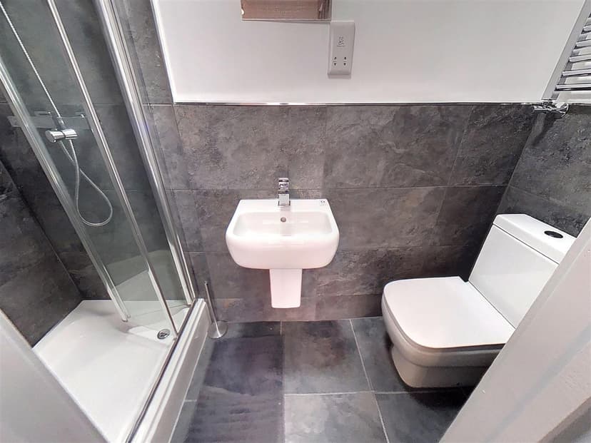 146, Dawlish Road - Image 5