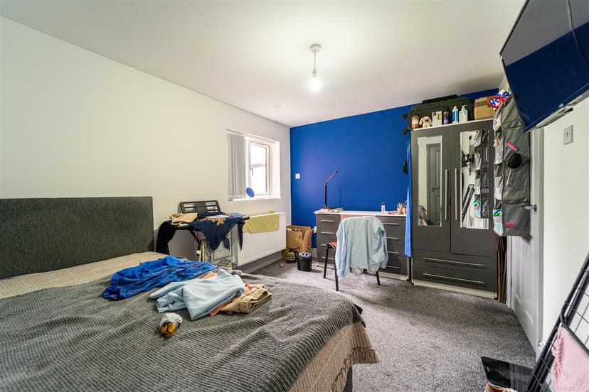 76, Gibbins Road - Image 16