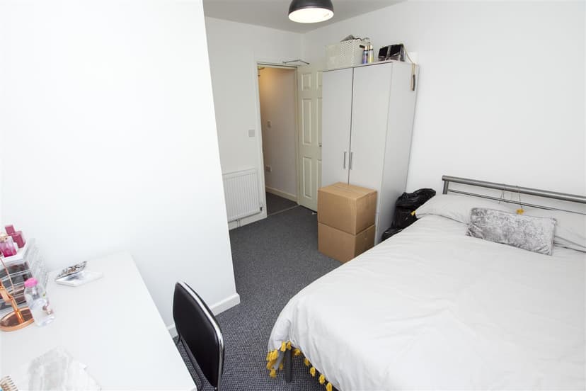 8, George Road - Image 6