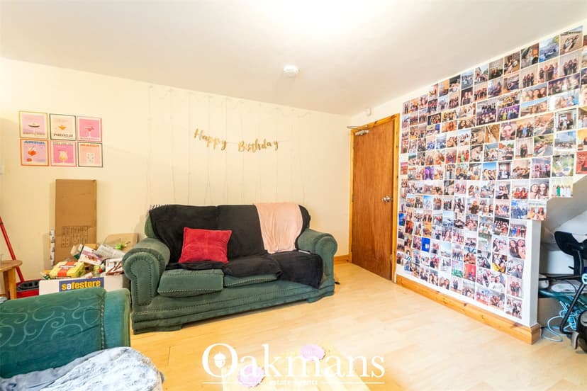 153, Hubert Road - Image 17
