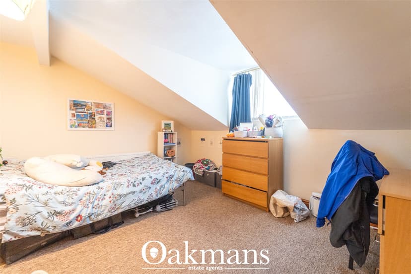153, Hubert Road - Image 7