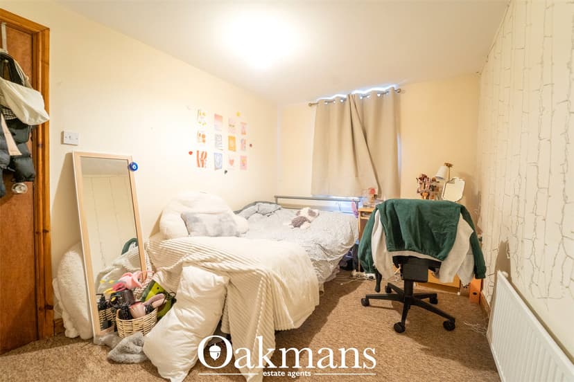 153, Hubert Road - Image 3
