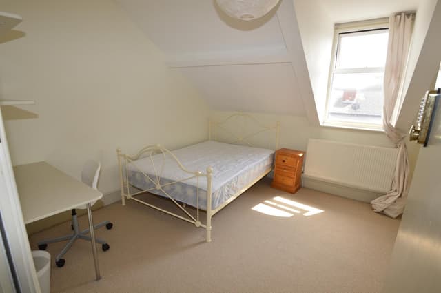 5, Sefton Road - Image 5