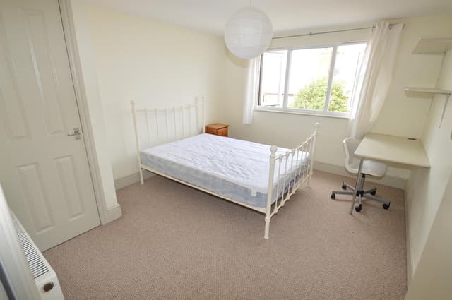 5, Sefton Road - Image 4