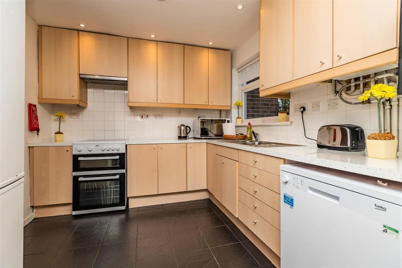 86, Metchley Drive - Image 19