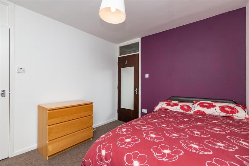 86, Metchley Drive - Image 10