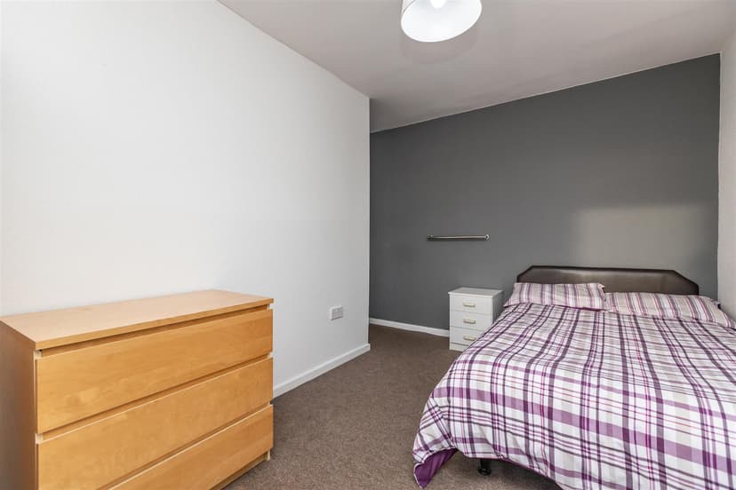 86, Metchley Drive - Image 7