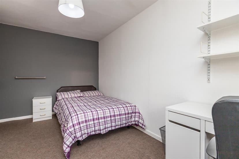 86, Metchley Drive - Image 6