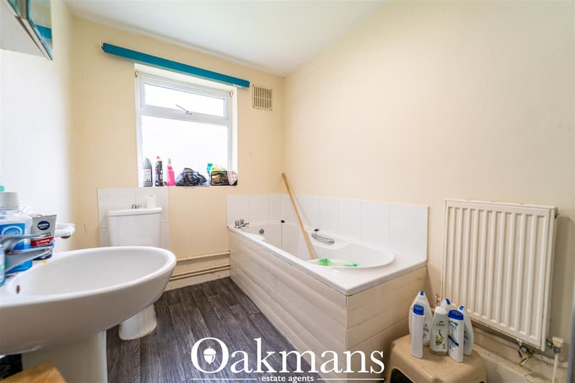 97, Dawlish Road - Image 3