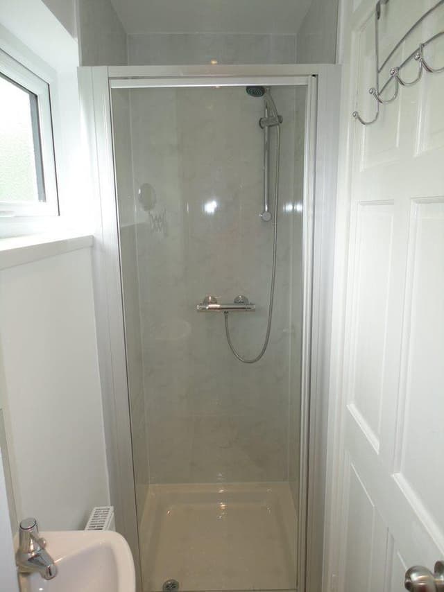 55, Roman Way - Image 2