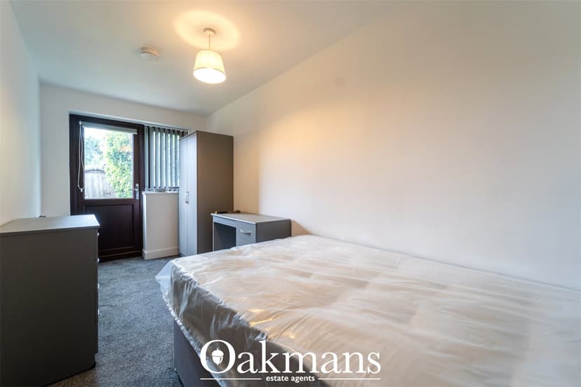 106, Heeley Road - Image 20