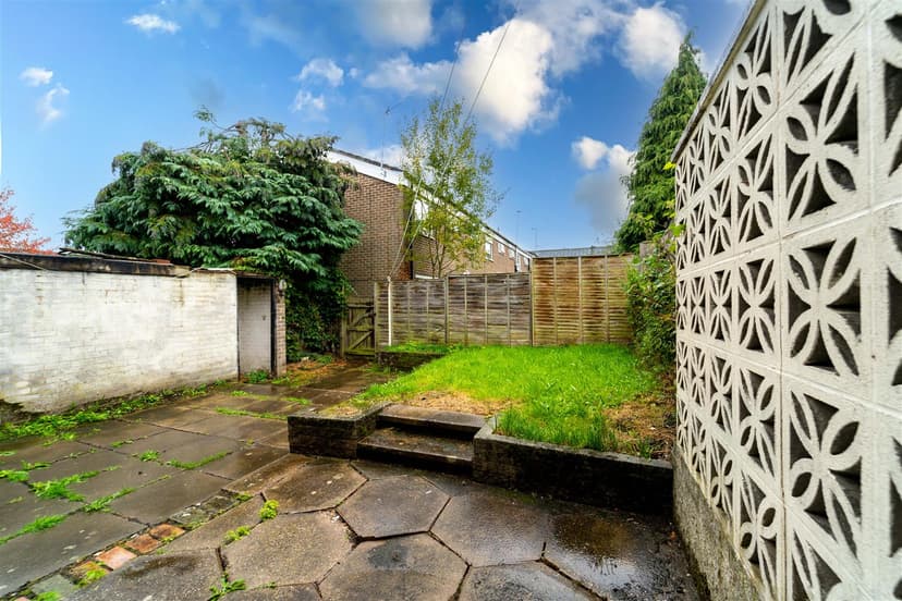 42, Roman Way - Image 3