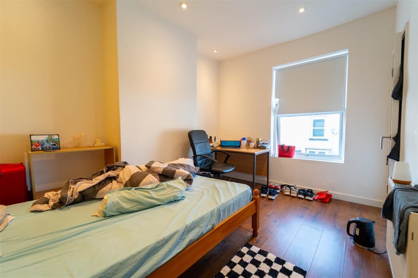 1, Dale Road - Image 20