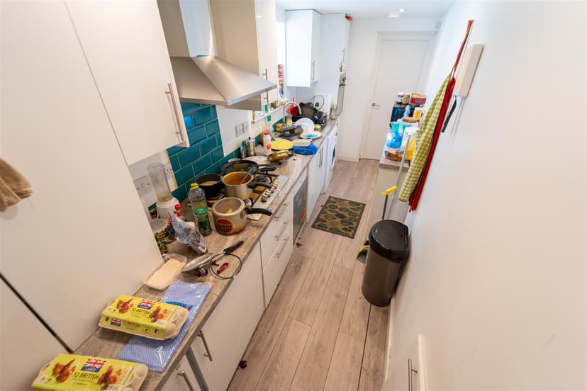 1, Dale Road - Image 11