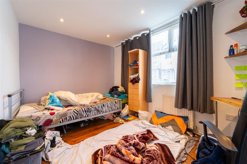 1, Dale Road - Image 10