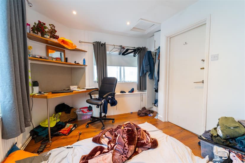 1, Dale Road - Image 8