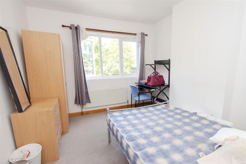 14, George Road - Image 6