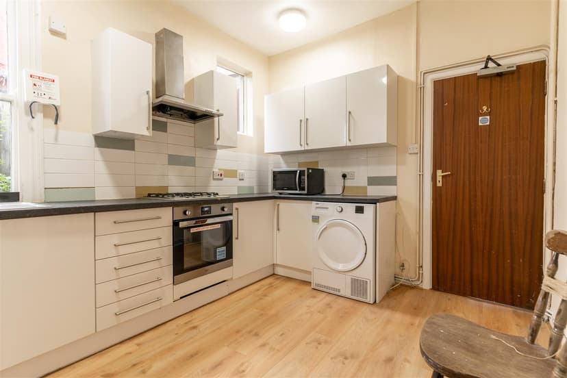 18, Bournbrook Road - Image 20