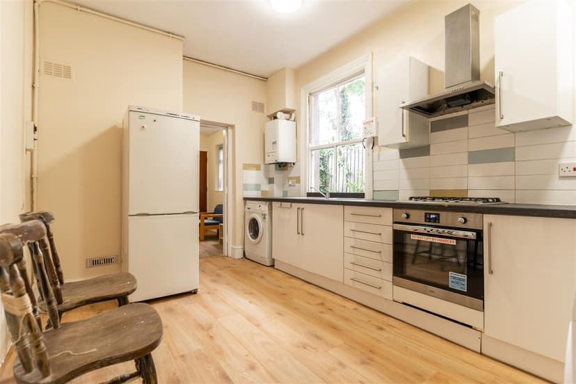 18, Bournbrook Road - Image 19