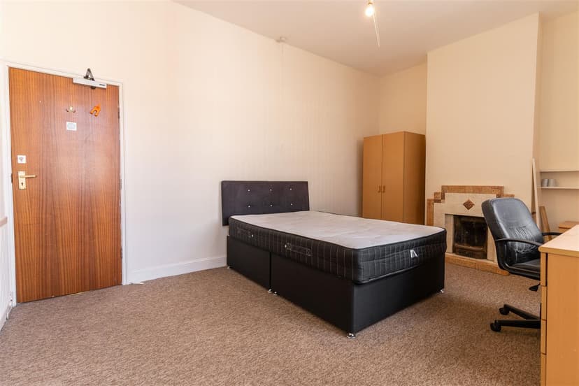 18, Bournbrook Road - Image 11
