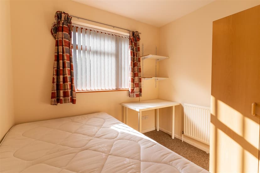18, Bournbrook Road - Image 7