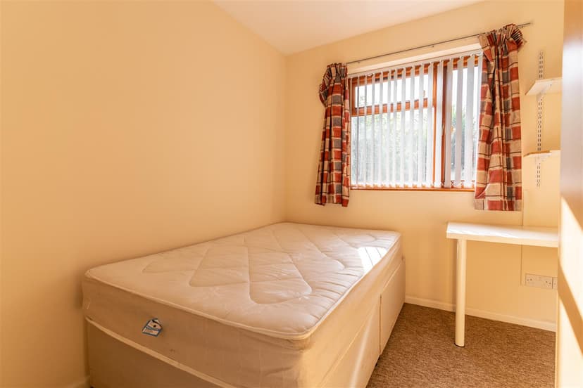 18, Bournbrook Road - Image 5