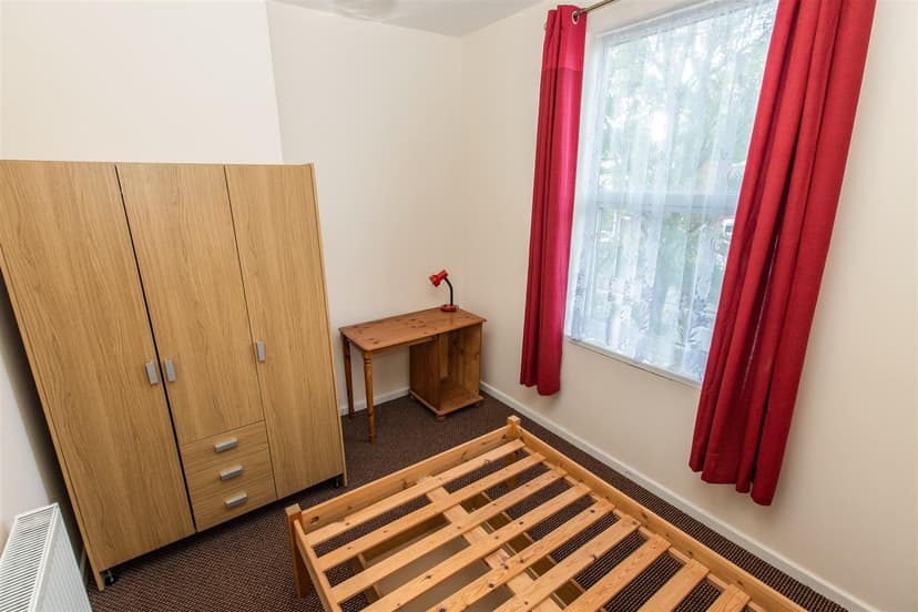 576, Pershore Road - Image 2