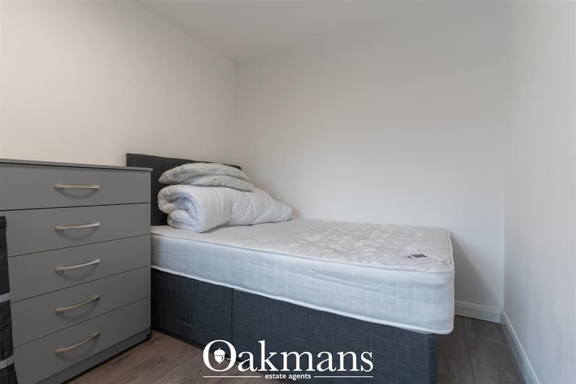 40, Roman Way - Image 6