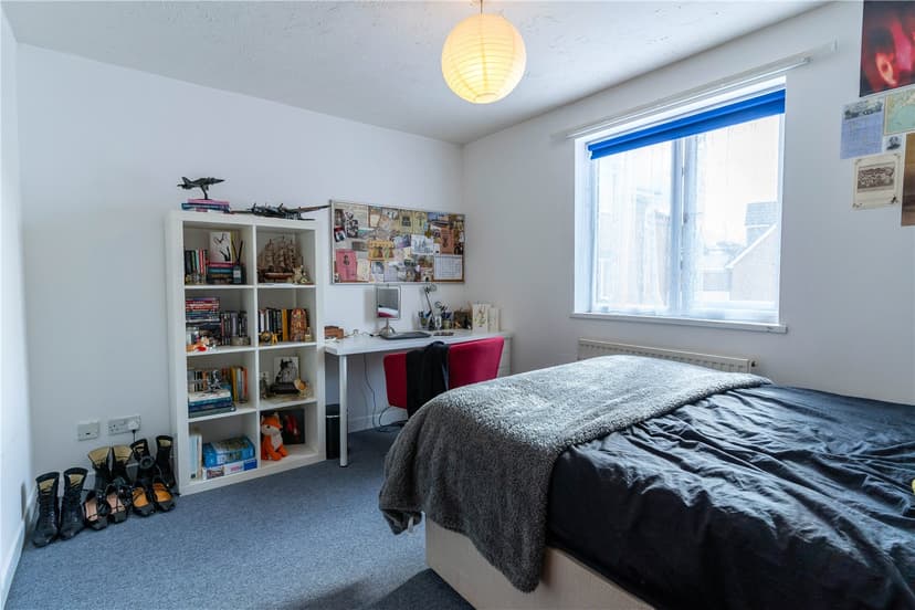 1, Exeter Road - Image 6