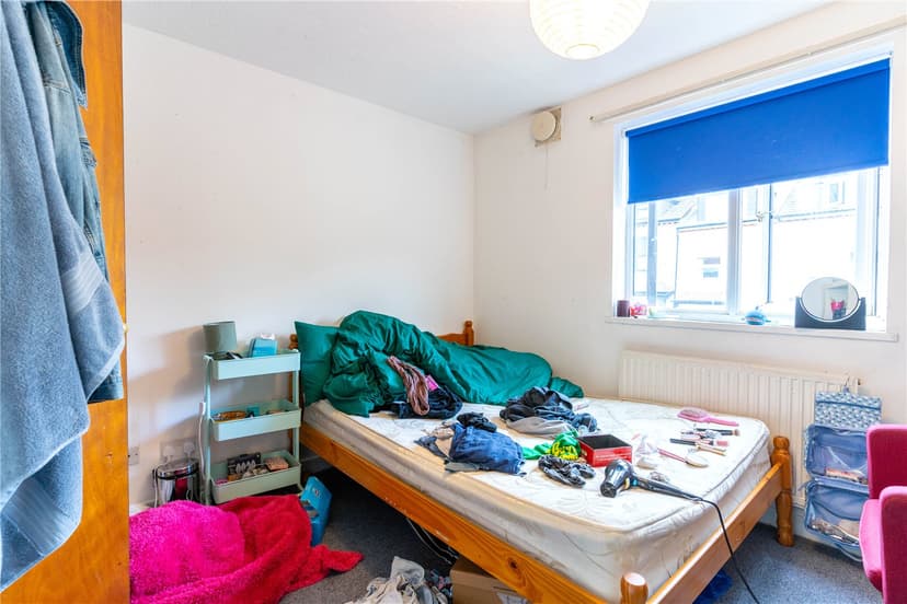 1, Exeter Road - Image 4