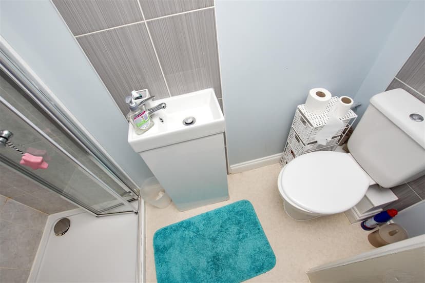 212, Hubert Road - Image 3