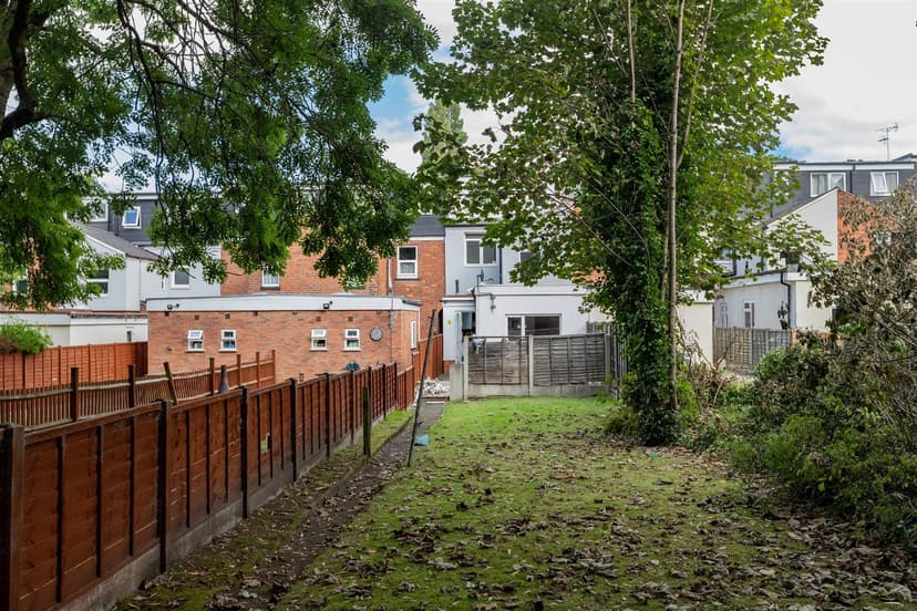 114, Bournbrook Road - Image 4