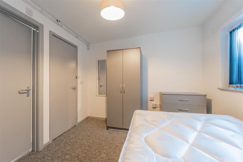 8, Dartmouth Road - Image 22