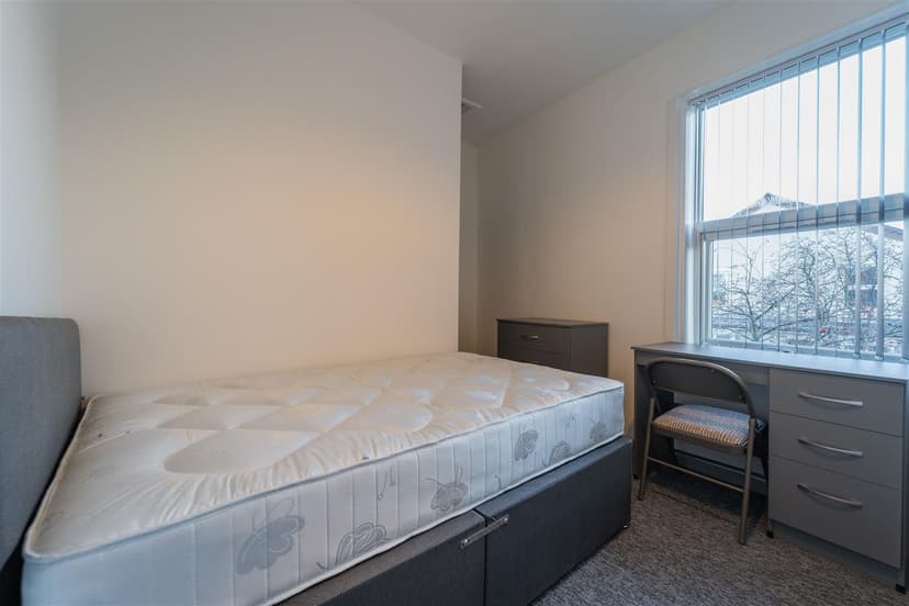 8, Dartmouth Road - Image 18