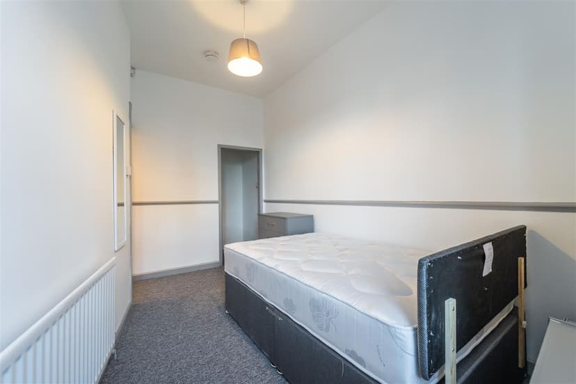 8, Dartmouth Road - Image 12