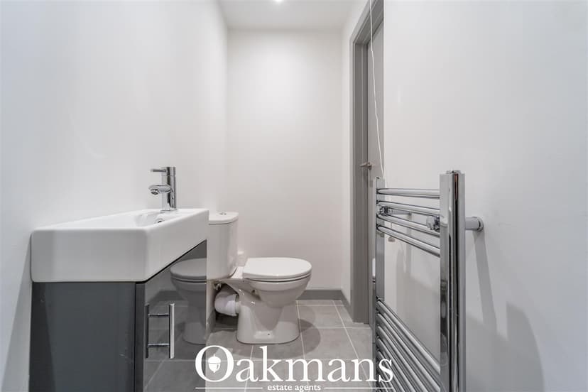 8, Dartmouth Road - Image 9