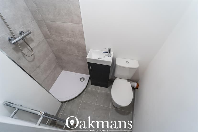 8, Dartmouth Road - Image 7