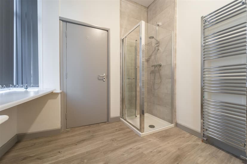 8, Dartmouth Road - Image 3