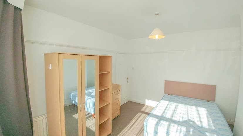45, Landseer Road - Image 5