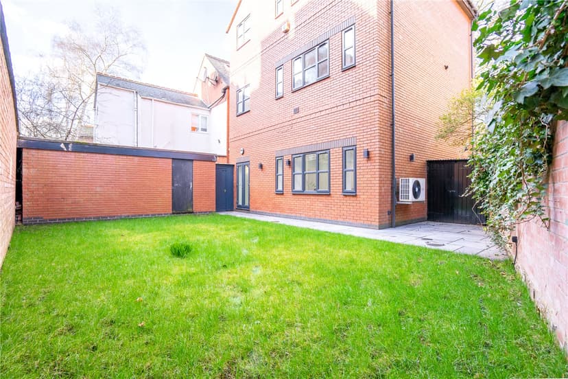 9b, St. Johns Road - Image 10