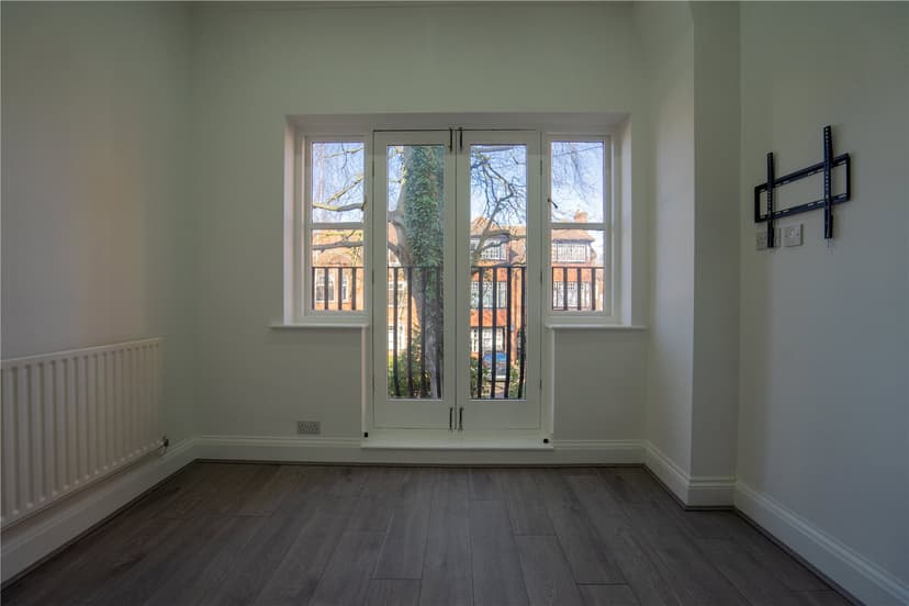 9b, St. Johns Road - Image 8