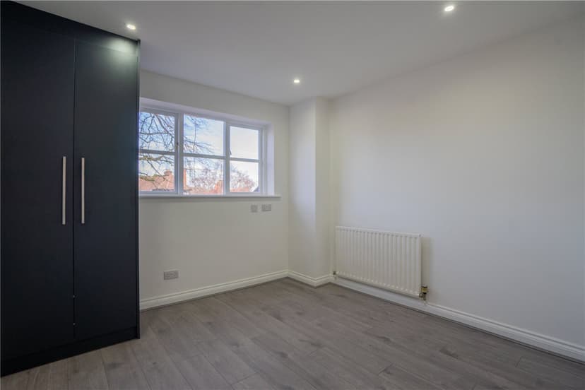 9b, St. Johns Road - Image 7