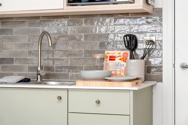 Button Factory - Premium, Millstone Lane - Image 3