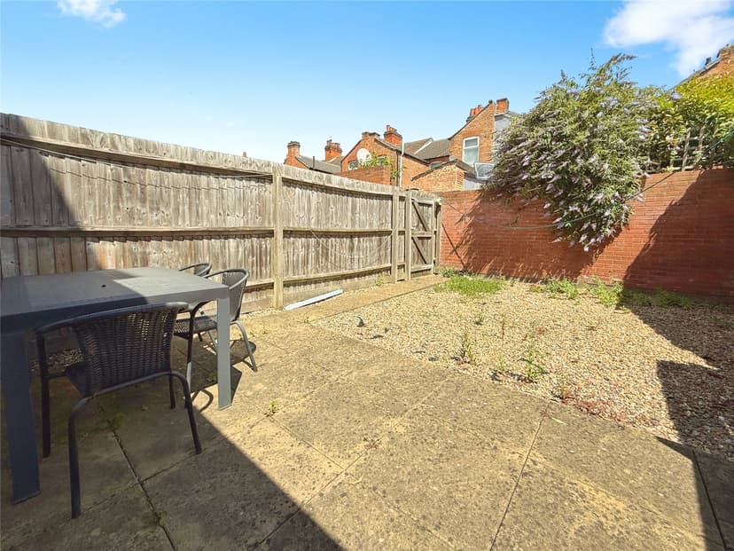 86, Eastleigh Road - Image 11