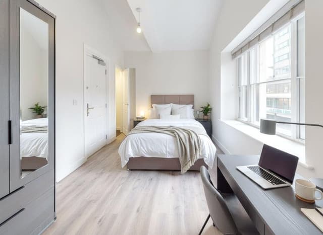 Clifton Lofts Apartments